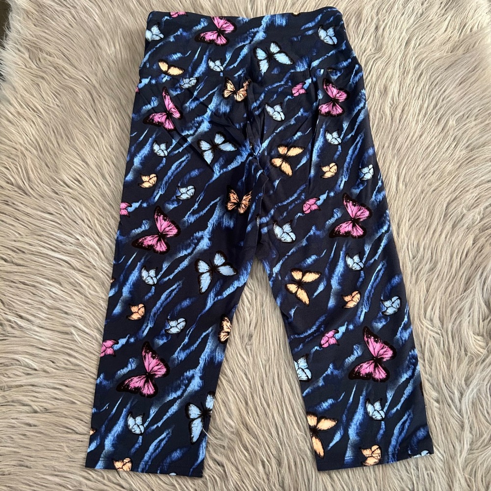 No Boundaries Capri Leggings Women Size Small Blue Butterfly Stretch Pants